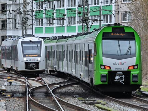 Linienstraße, Wuppertal: Abfahrt und Ankunft .
